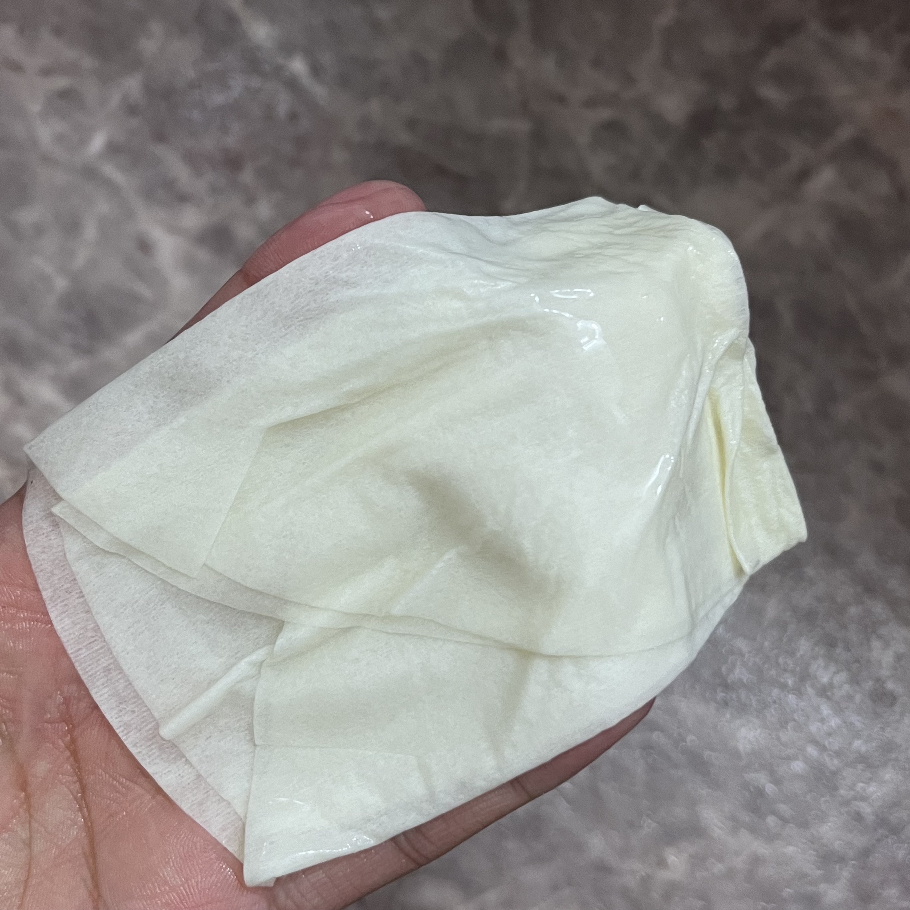 オルフェス イエローエッセンシャルマスク/ALFACE+/シートマスク・パックを使ったクチコミ（2枚目）