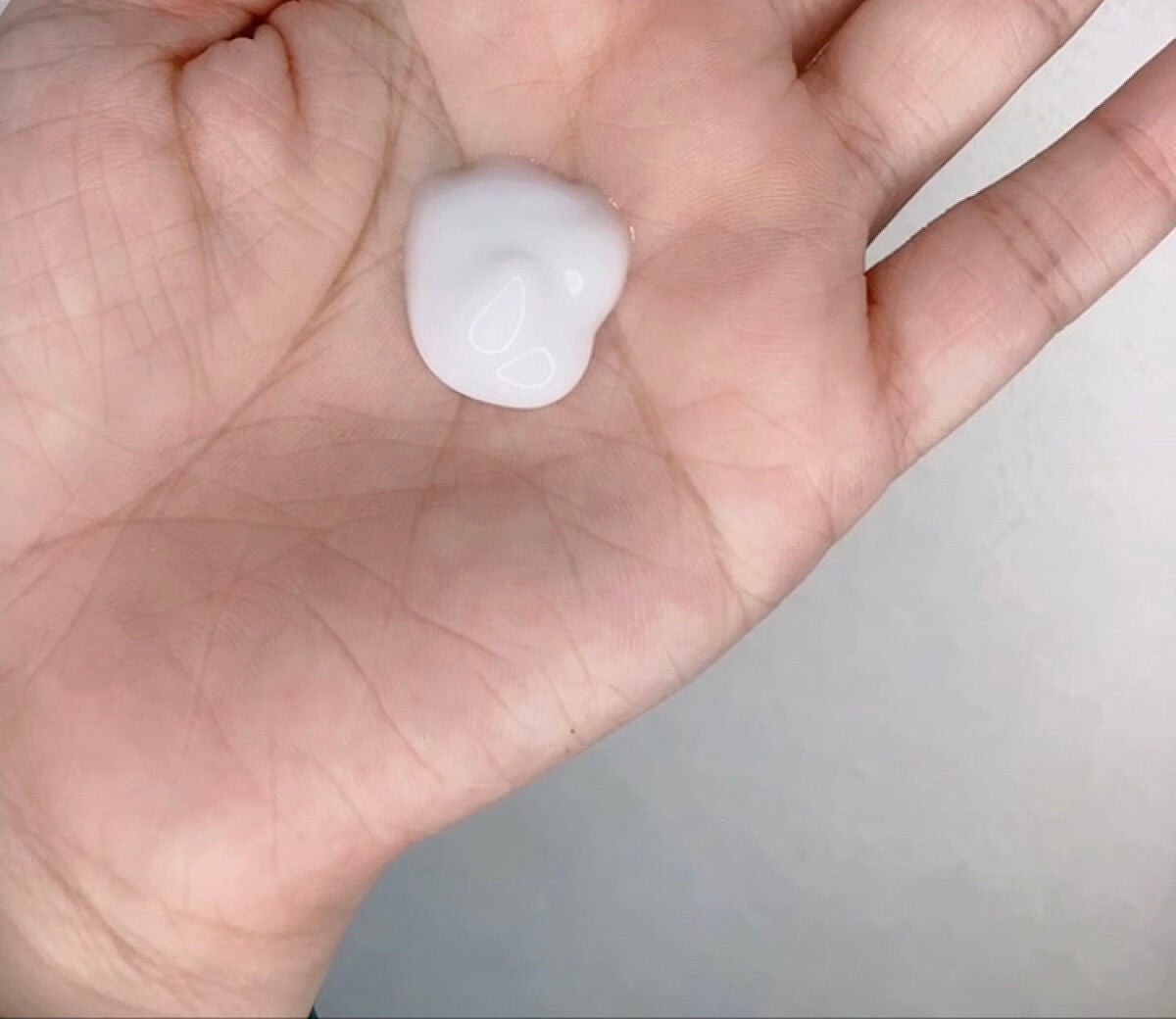 イドラクラリティ マイクロエッセンス クレンジングエマルジョン/DECORTÉ/ミルククレンジングを使ったクチコミ(4枚目)