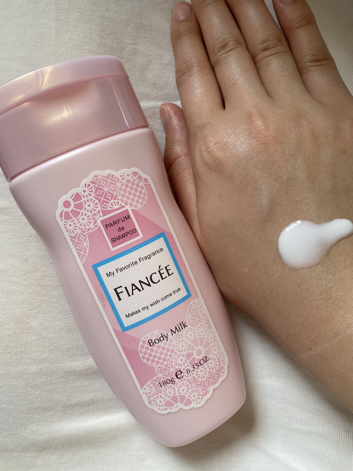 ボディミルクローション ピュアシャンプーの香り/フィアンセ/ボディローションを使ったクチコミ（2枚目）