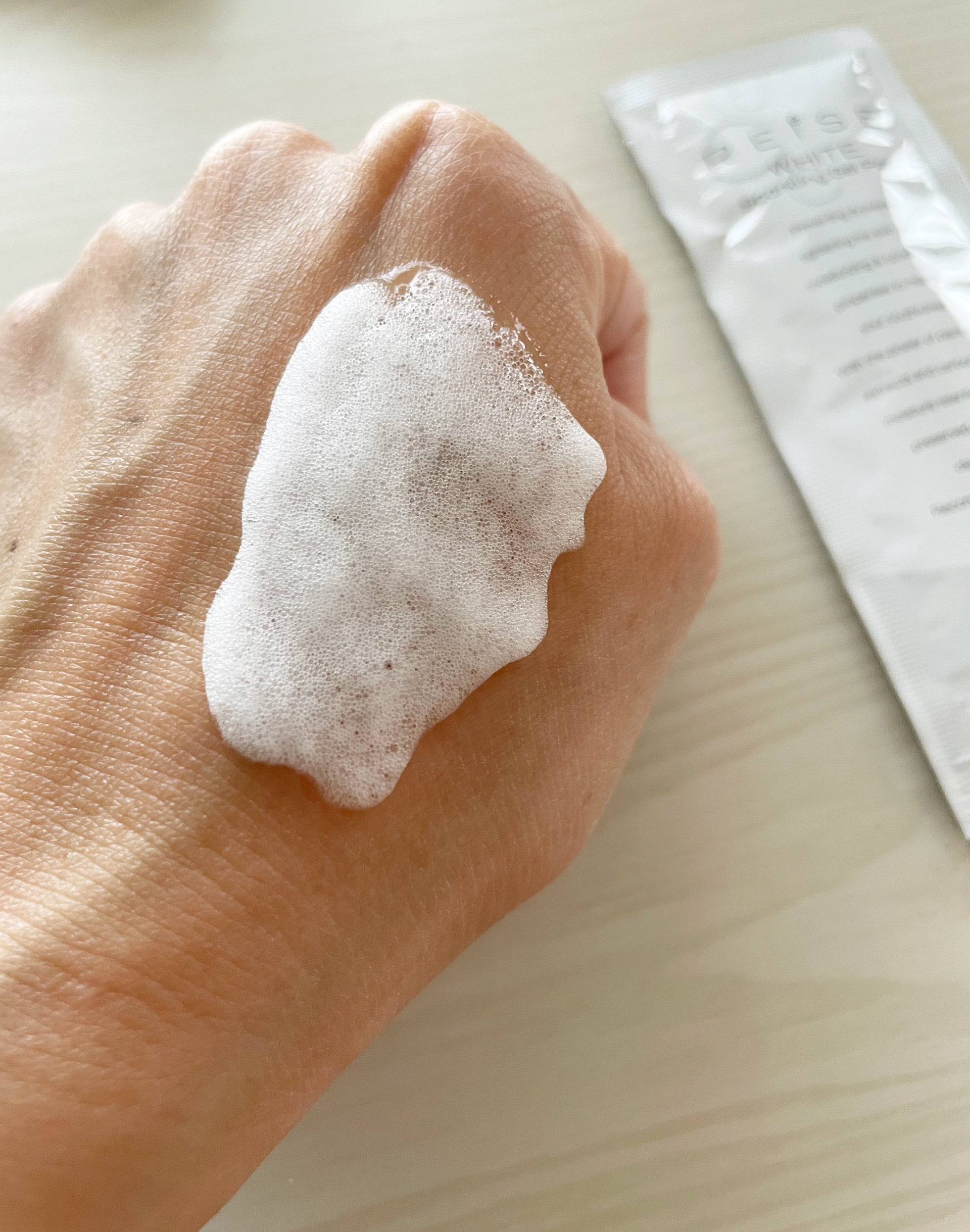 ライゼホワイトスパークリングジェルパック/REISE/洗い流すパック・マスクを使ったクチコミ（3枚目）