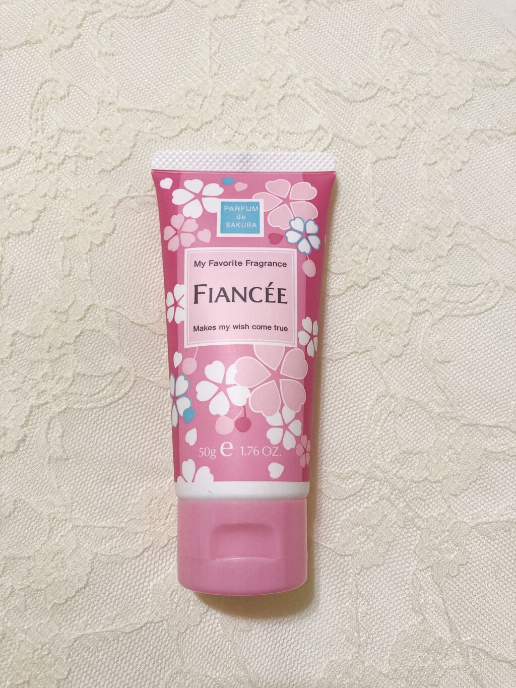 ハンドクリーム さくらの香り N/フィアンセ/ハンドクリームを使ったクチコミ（2枚目）