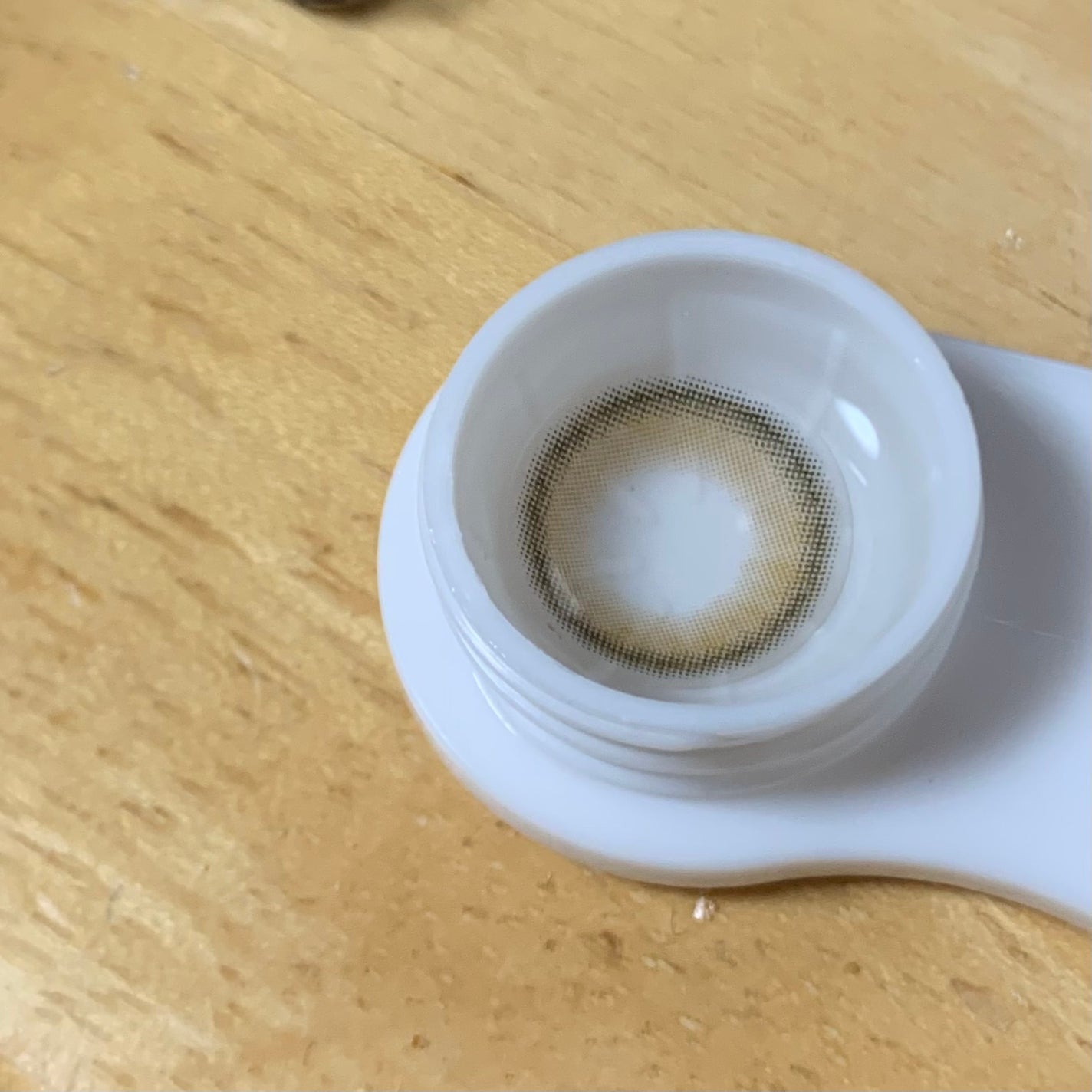 melange+chouette 1month/melange+chouette/1ヶ月(1MONTH)カラコンを使ったクチコミ(2枚目)