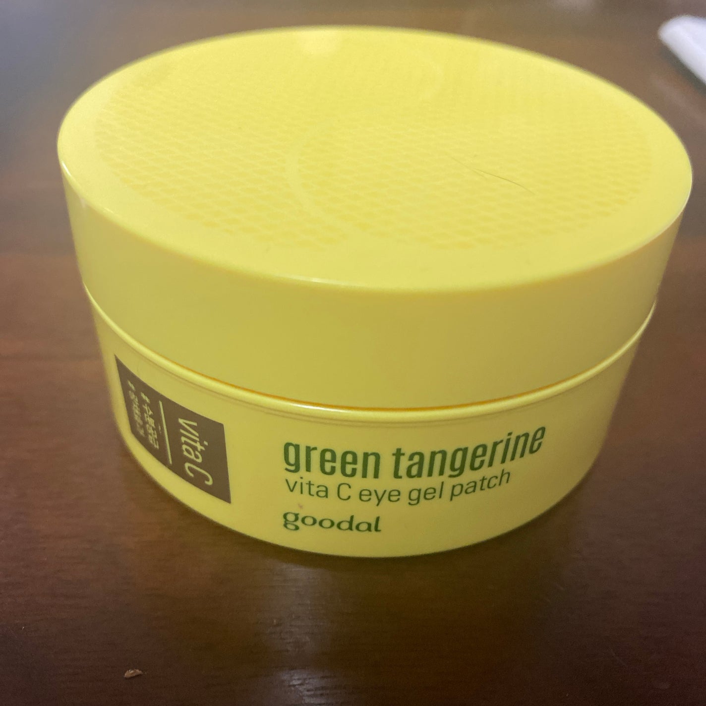 グリーンタンジェリン ビタC アイジェルパッチ/goodal/アイケア・アイクリームを使ったクチコミ(1枚目)