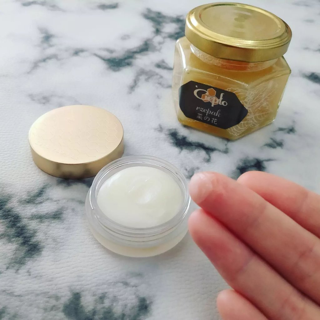 シェプロハニーリップ/Ciepło/リップバームを使ったクチコミ（3枚目）