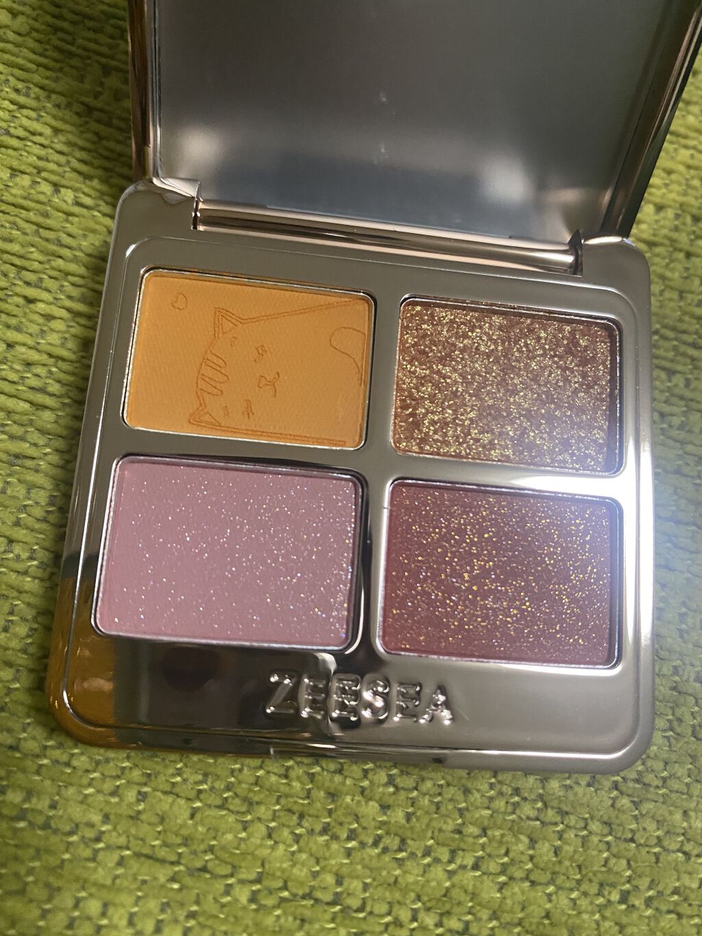 アニマルアイシャドウ(4シェード)/ZEESEA/アイシャドウパレットを使ったクチコミ（2枚目）