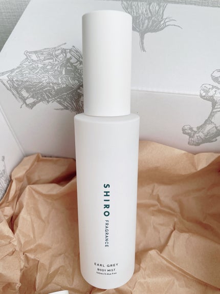 さーもん on LIPS 「SHIROのオンラインでの購入品達ʕ•ᴥ•ʔボタニカル柄?の箱..」(4枚目)