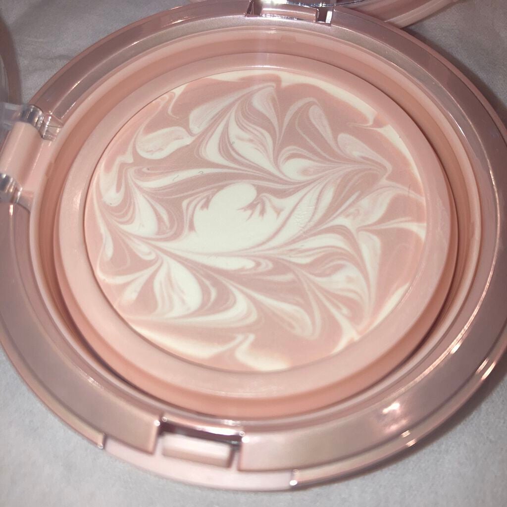 ジューシーパン スキンケアプライマー/A’pieu/化粧下地を使ったクチコミ(4枚目)