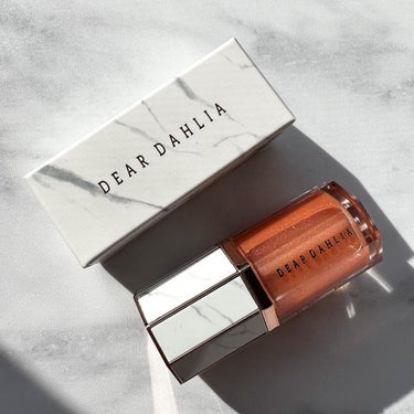 DEAR DAHLIA パラダイス オーロラ シャイン リップ トリートメントのクチコミ「
#DEARDAHLIA
Paradise Aurora Shine Lip Treatmen.....」（1枚目）