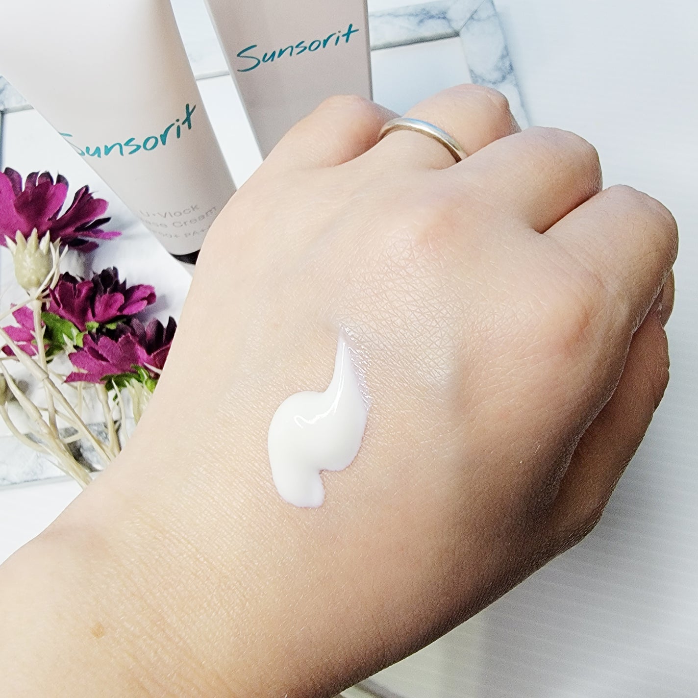 U・Vlockベースクリーム/サンソリット/化粧下地を使ったクチコミ(5枚目)