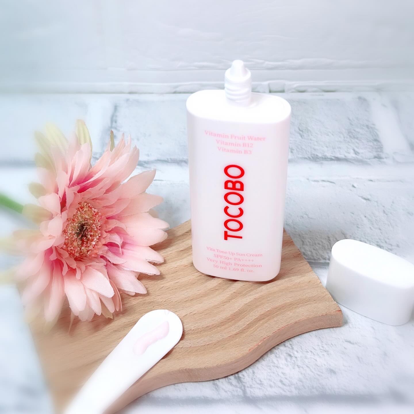 ビタトーンアップサンクリーム/TOCOBO/日焼け止めクリームを使ったクチコミ（2枚目）