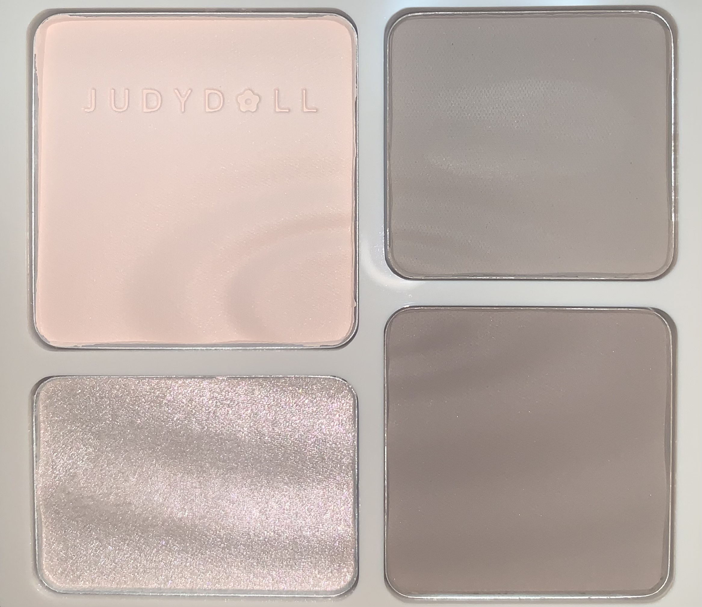 JUDYDOLL メリハリマスターパレット/JUDYDOLL/パウダーハイライトを使ったクチコミ（3枚目）