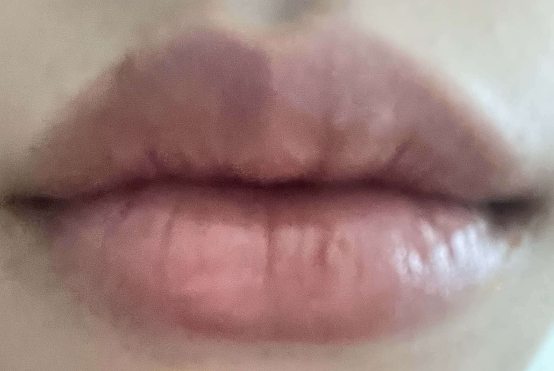 センシュアル ヌードバーム/HERA/リップバームを使ったクチコミ（3枚目）