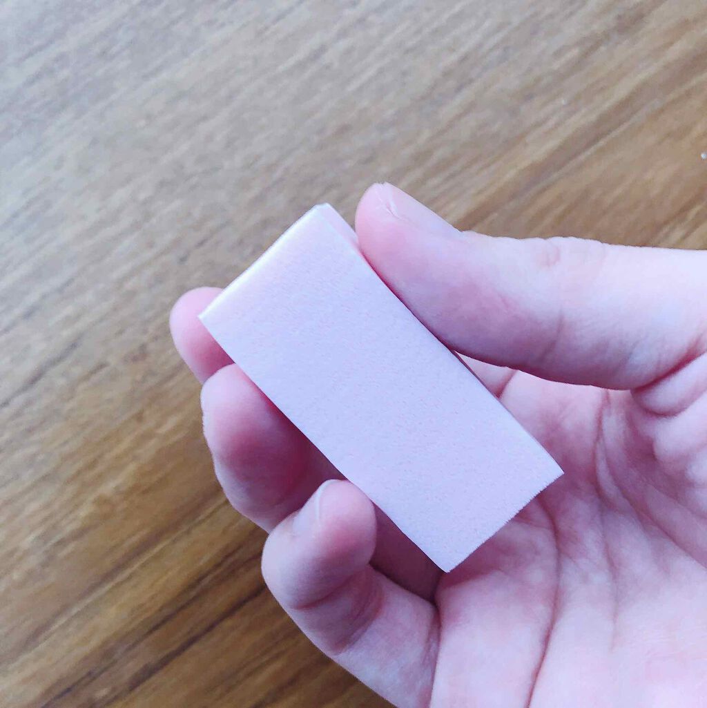 メイクアップスポンジ(バリューパック ウェッジ型 30個)/DAISO/パフ・スポンジを使ったクチコミ(2枚目)