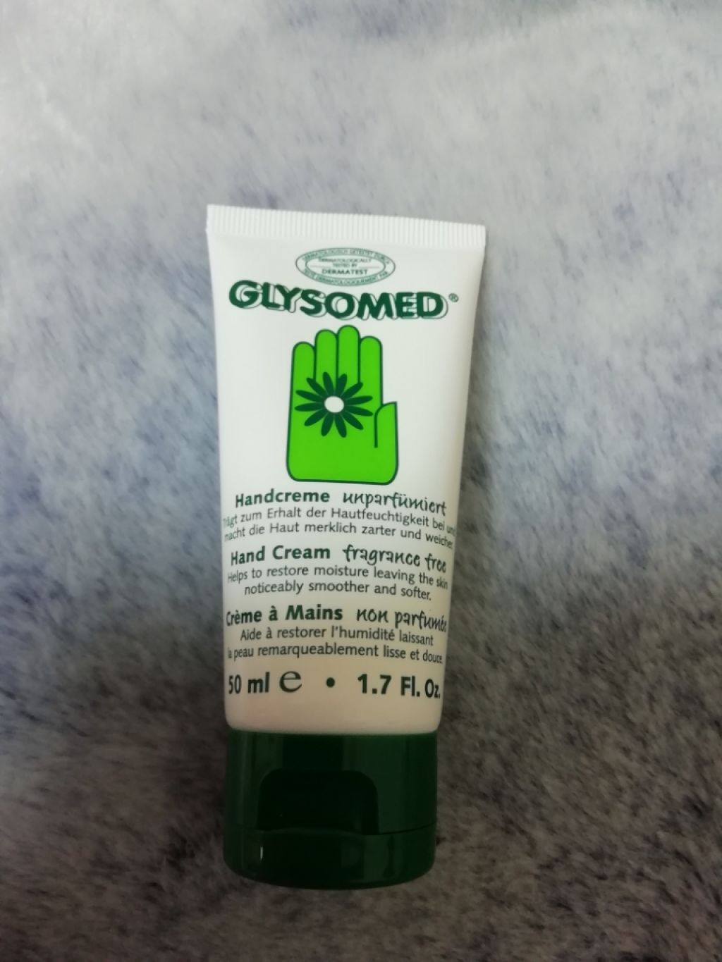 グリソメド ハンドクリーム A (カモミール)/グリソメド/ハンドクリームを使ったクチコミ（1枚目）