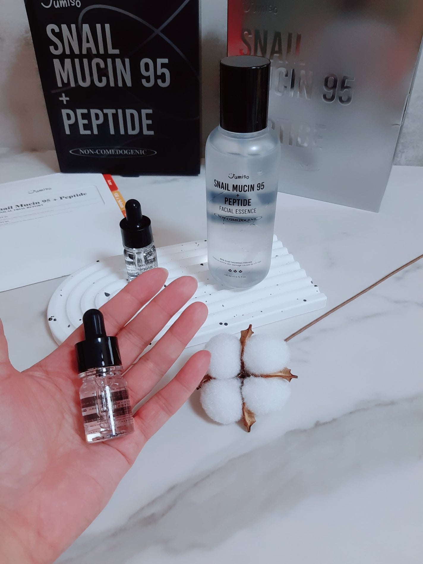 スネイルムチン95+ペプチドフェイシャルエッセンス/JUMISO/美容液を使ったクチコミ(5枚目)