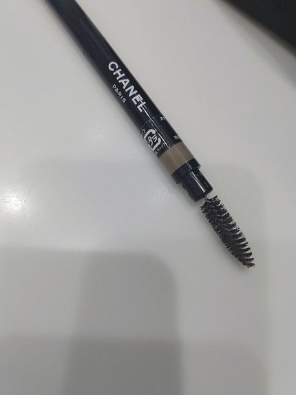 CHANEL ボーイ ドゥ シャネル アイブロウ ペンシルのクチコミ「やはり眉こそ力を入れるべきですね。
だいたいどれも一緒でしょと思っていましたが全く違いました。.....」(2枚目)