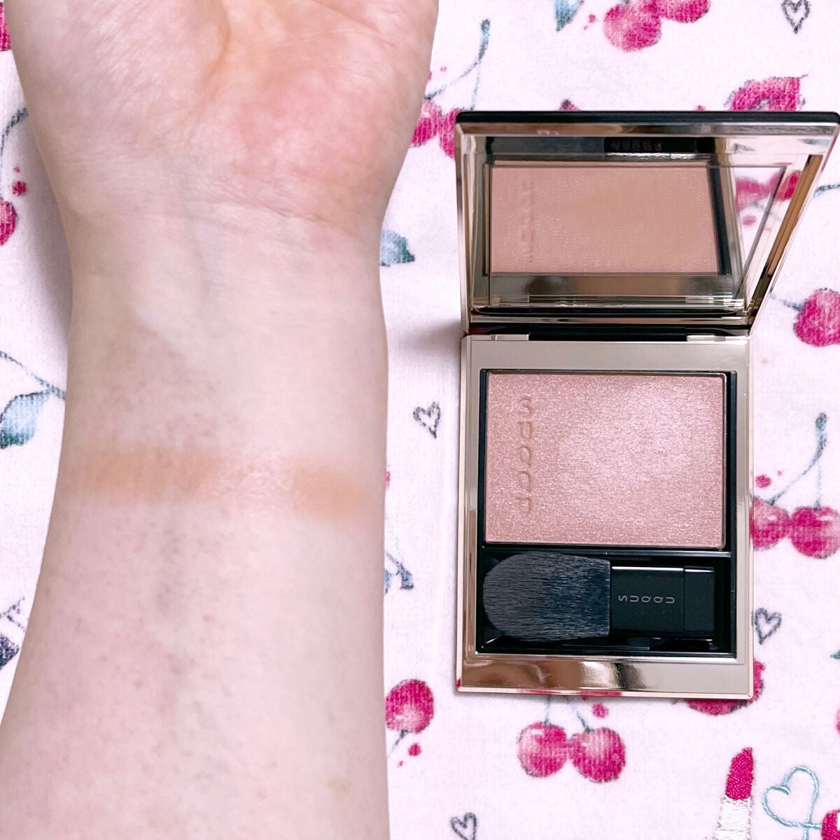 メルティング パウダー ブラッシュ/SUQQU/パウダーチークを使ったクチコミ(2枚目)