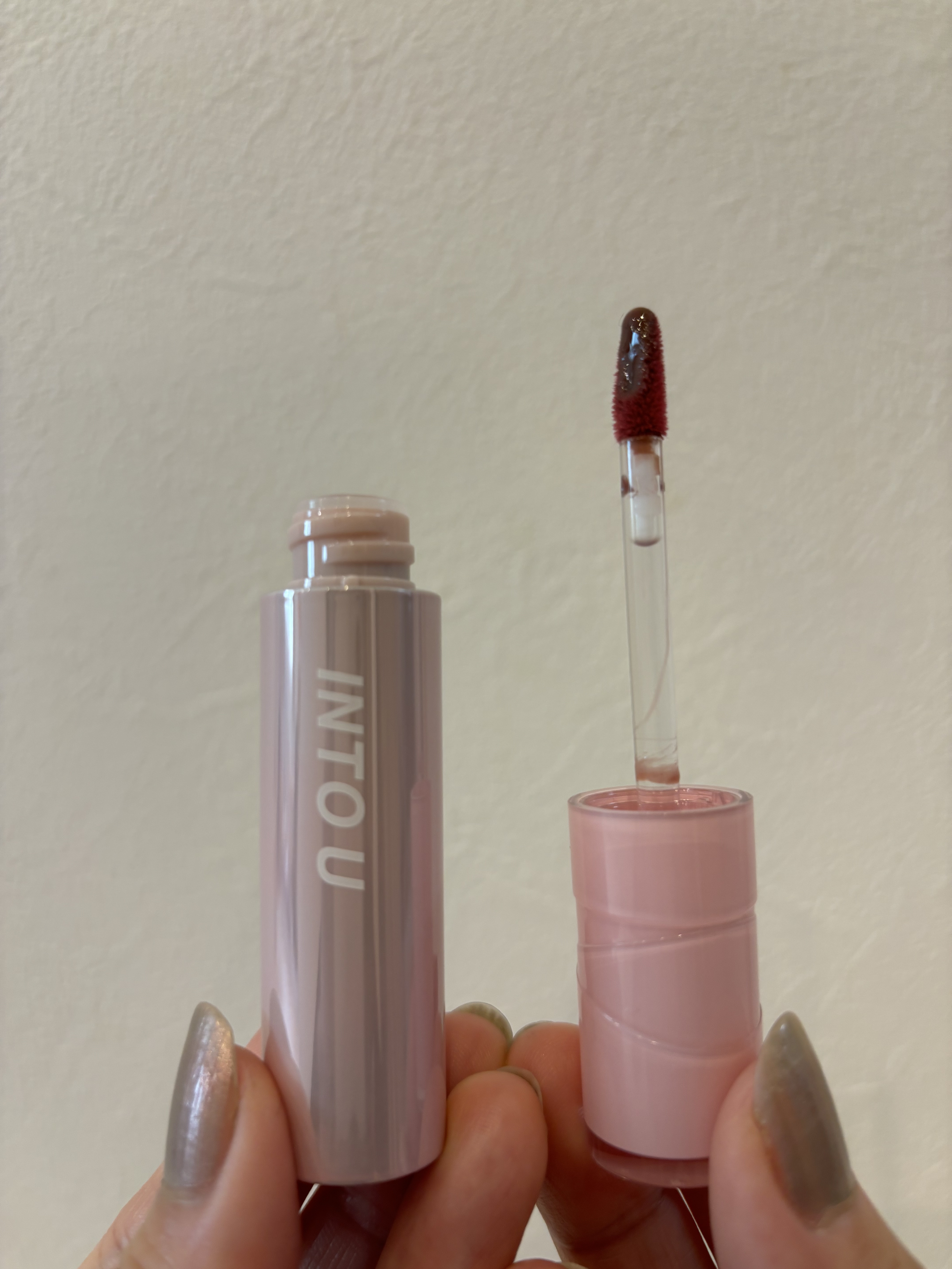 ジューシーパンピンググロス/INTO U/リップグロスを使ったクチコミ（2枚目）