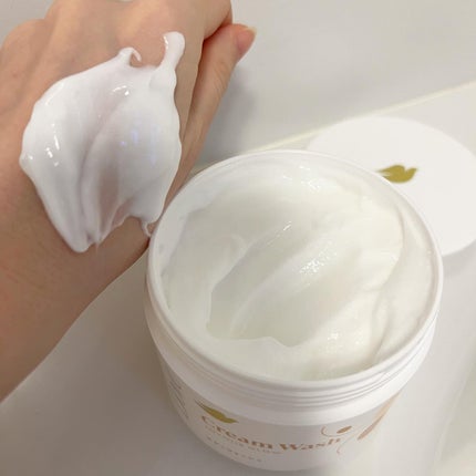 ダヴ クリームボディウォッシュ ジョイアスグロウ/ダヴ/ボディソープを使ったクチコミ(2枚目)