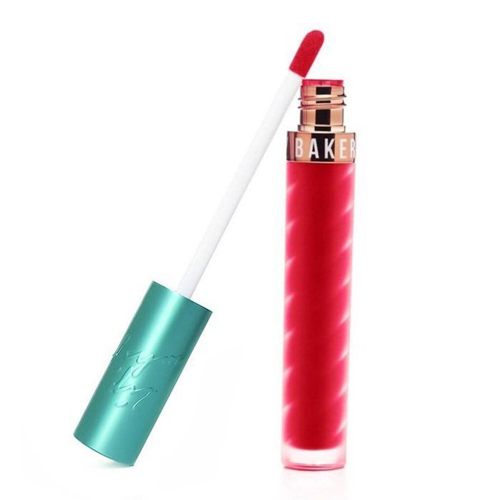 リップホイップ モンチェリー