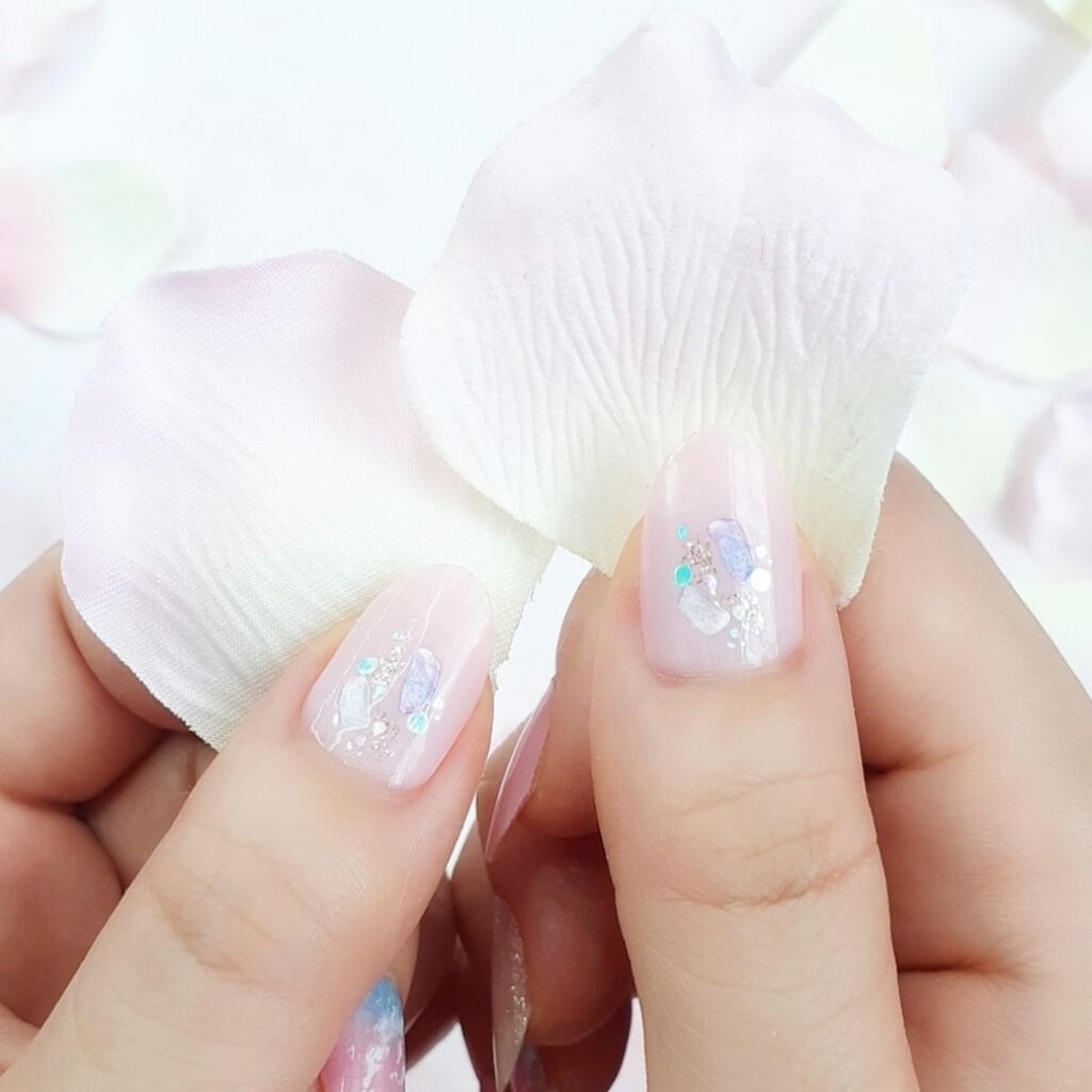 ダッシングディバグロスジェルネイルストリップ/DASHINGDIVA MAGICPRESS/ネイルシールを使ったクチコミ(2枚目)