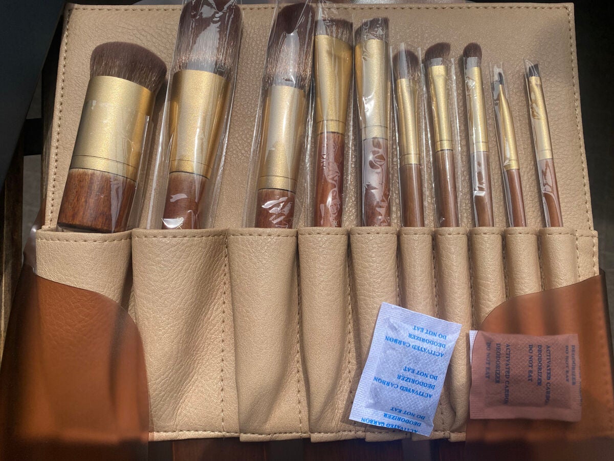 SIXPLUS X MARILYN 10本メイクアップブラシセット/SIXPLUS/メイクブラシを使ったクチコミ(3枚目)