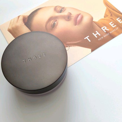 アドバンスドエシリアルスムースオペレーター ルースパウダー/THREE/ルースパウダーを使ったクチコミ(6枚目)