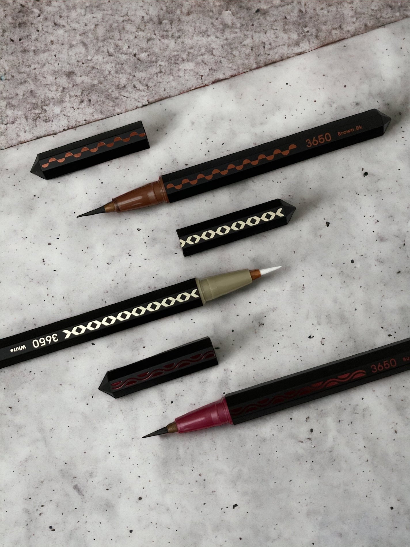 リキッドアイライナー /3650/リキッドアイライナーを使ったクチコミ(2枚目)