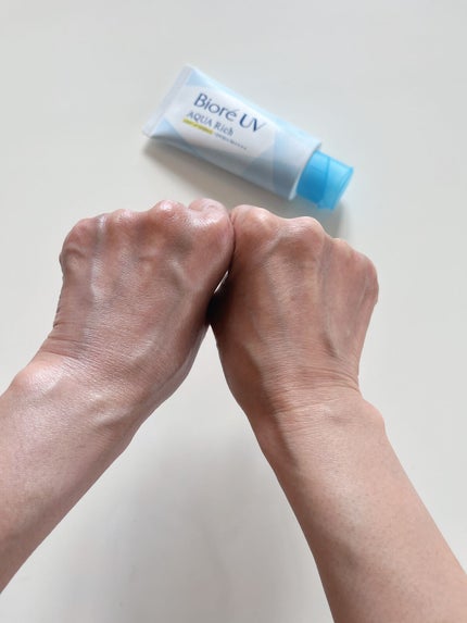 ビオレUV アクアリッチ ライトアップエッセンス/ビオレ/日焼け止めクリームを使ったクチコミ(2枚目)