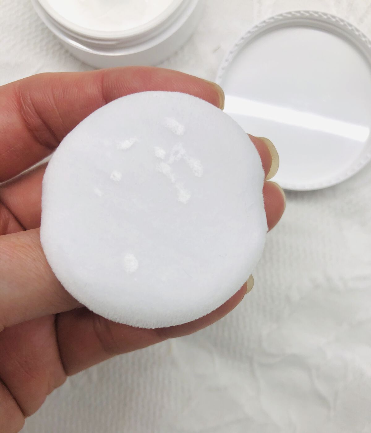 CICA ノーセバム マイルドパウダー/VT/ルースパウダーを使ったクチコミ（2枚目）