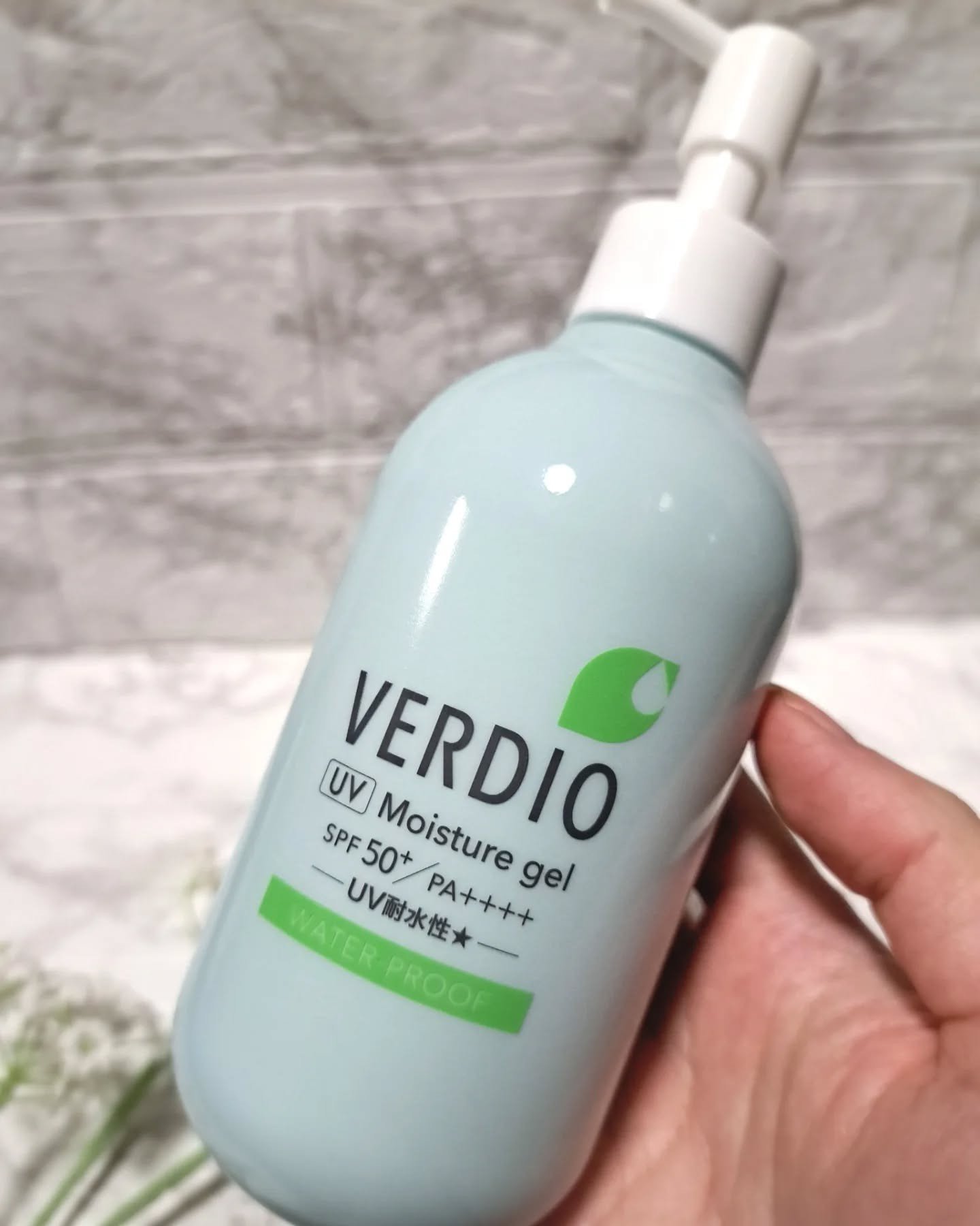 ベルディオ UVトーンアップエッセンス N/メンターム/日焼け止めローションを使ったクチコミ（2枚目）