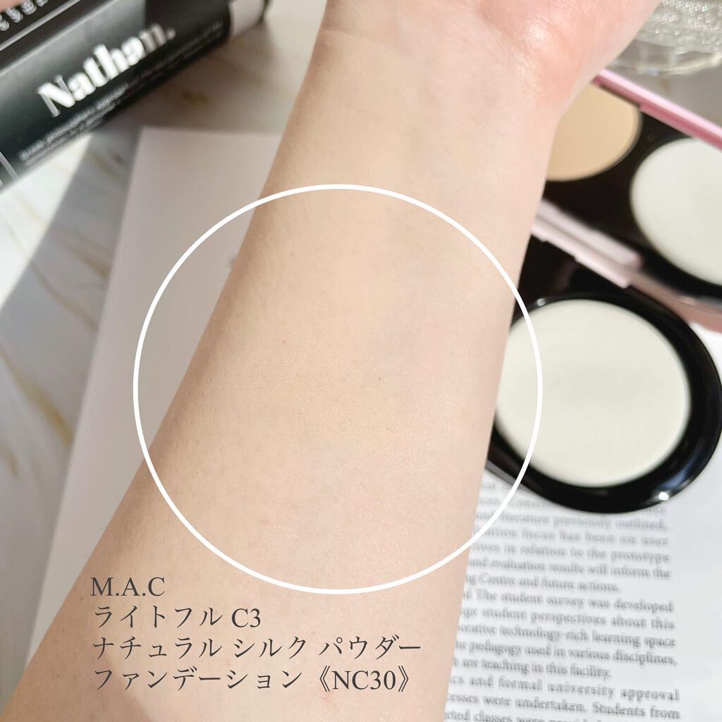 期間限定12/10まで　MAC ライトフル パウダー ファンデーション NC25 M・A・Cブランド人気の「ライトフル」シリーズがリニューアル！新生