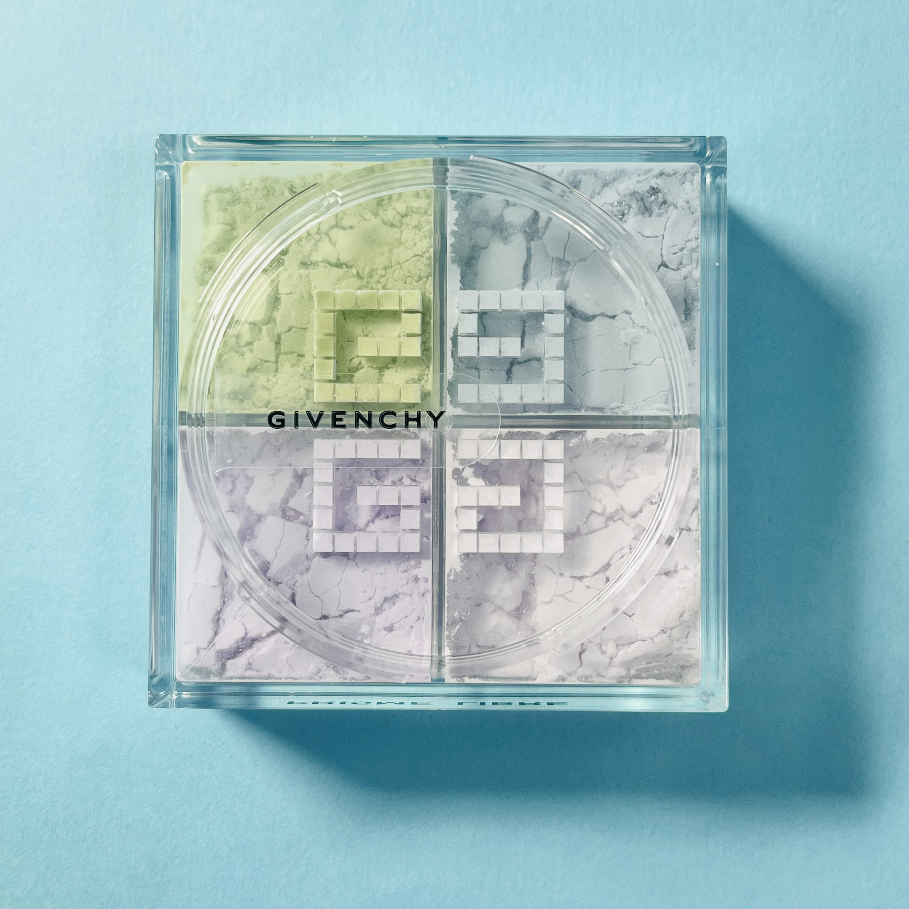 プリズム・リーブル/GIVENCHY/ルースパウダーを使ったクチコミ（2枚目）