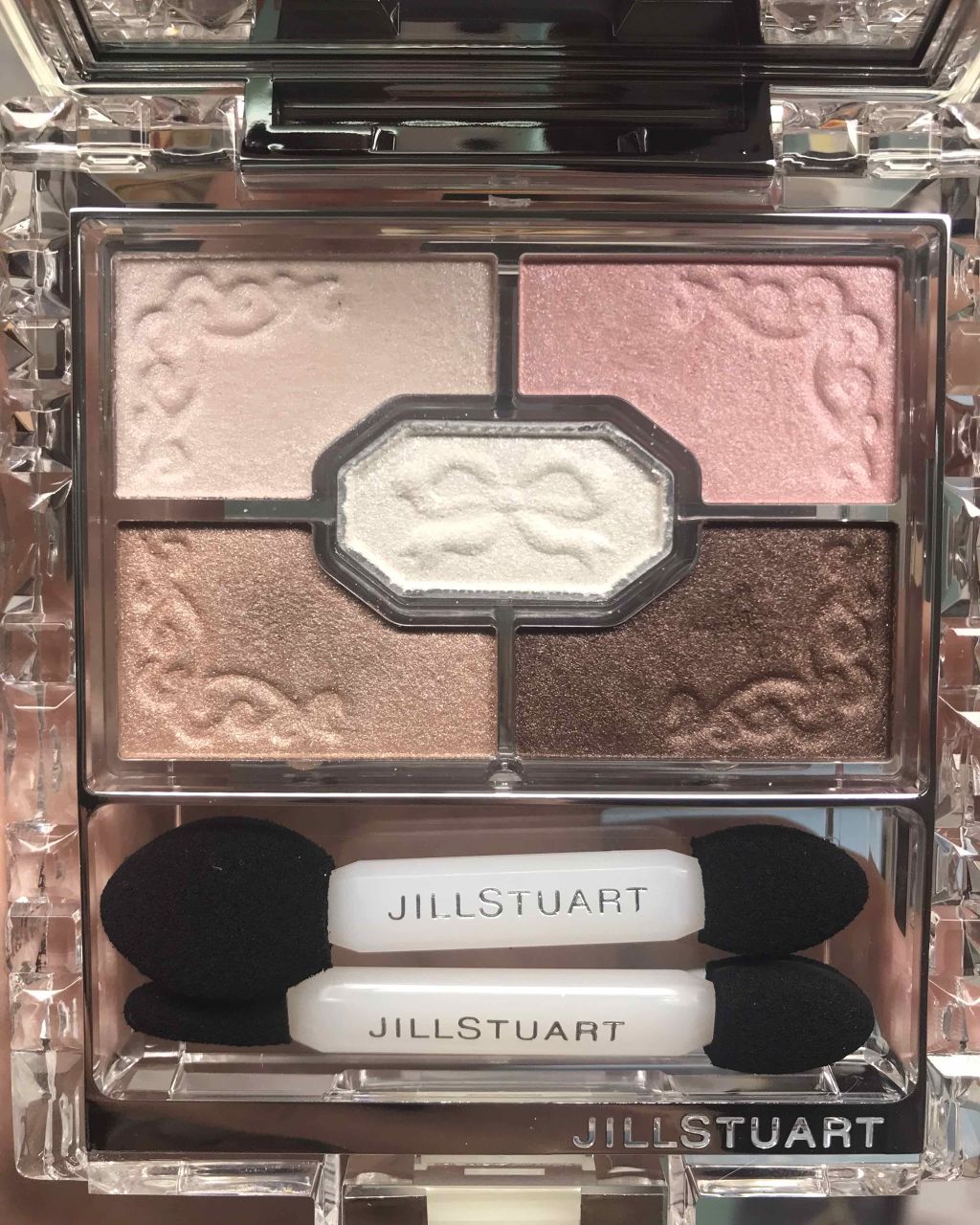 リボンクチュール アイズ/JILL STUART/アイシャドウパレットを使ったクチコミ(2枚目)
