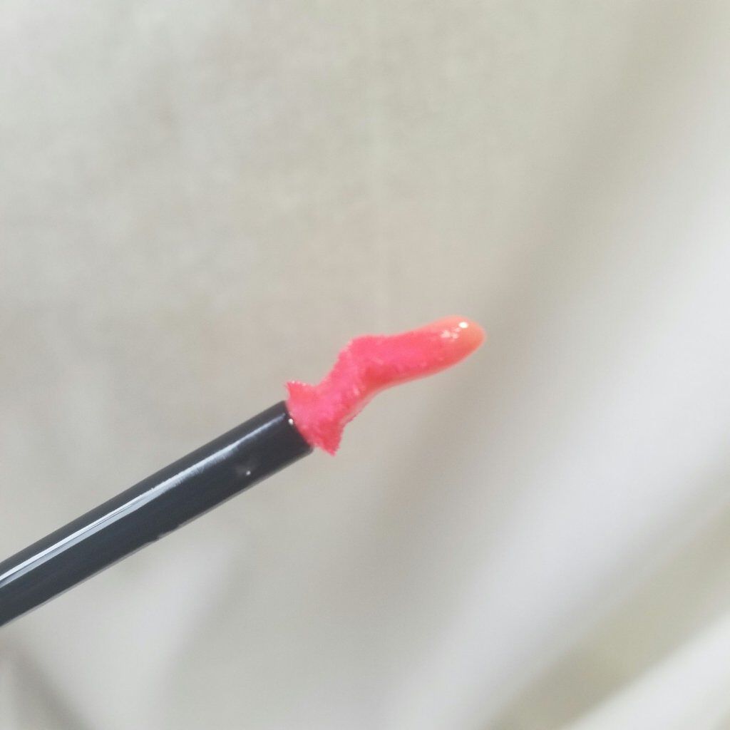 ユイルカレス/ロレアル パリ/リップグロスを使ったクチコミ(5枚目)