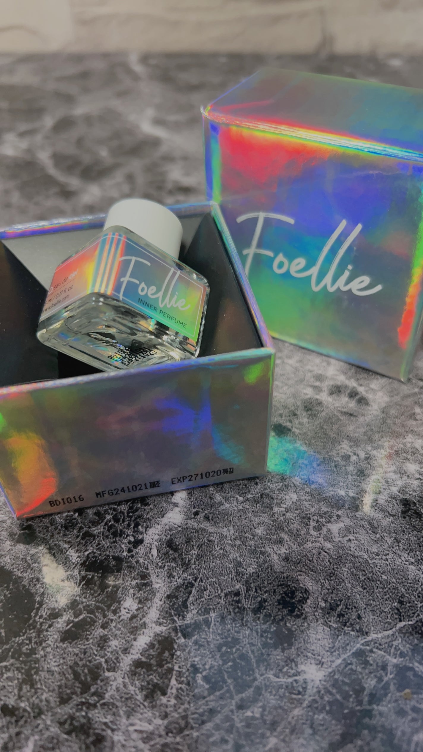 フォエリーインナーパフュームオードボンボン/Foellie/香水(その他)を使ったクチコミ(2枚目)