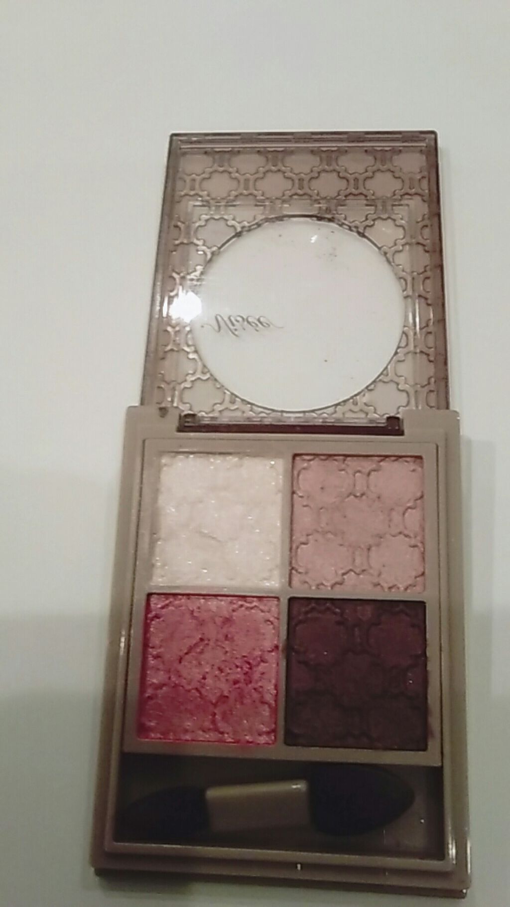 グロッシーリッチ アイズ N/Visée/アイシャドウパレットを使ったクチコミ（1枚目）