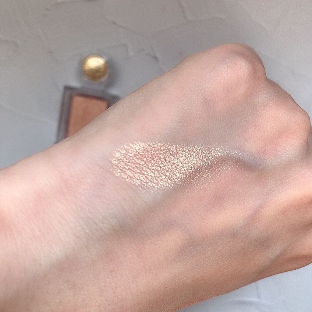 シャドーカスタマイズ/MAJOLICA MAJORCA/単色アイシャドウを使ったクチコミ（3枚目）