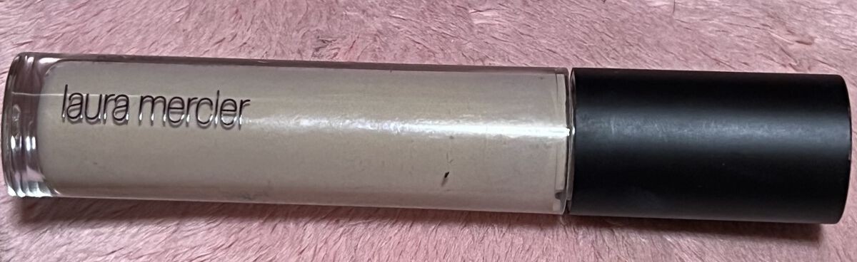 フローレス フュージョン ウルトラ ロングウェア コンシーラー 1N/ローラ メルシエ/リキッドコンシーラーを使ったクチコミ（3枚目）