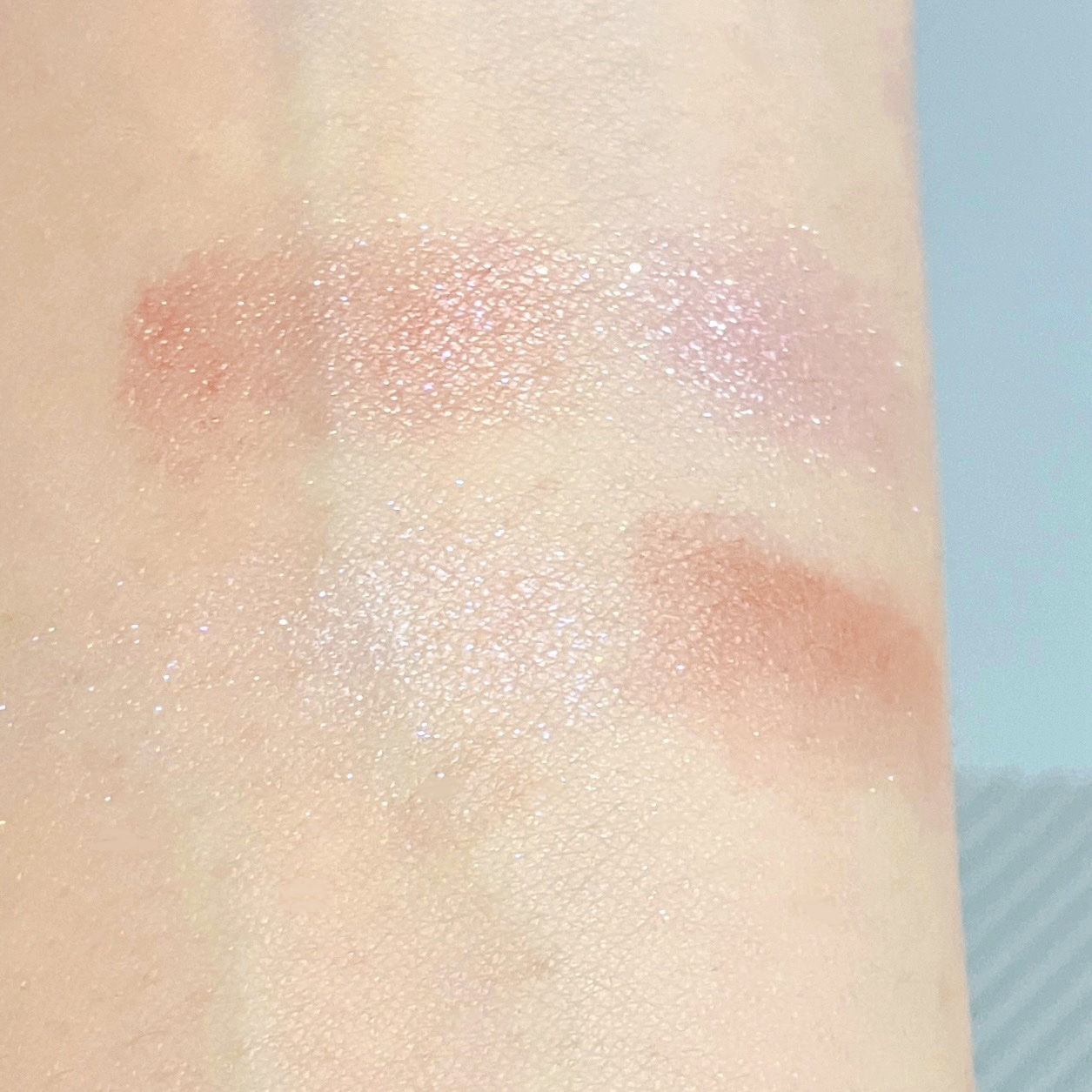 リアルクローズシャドウ CX03 パフスリーブ/excel/アイシャドウパレットを使ったクチコミ（2枚目）