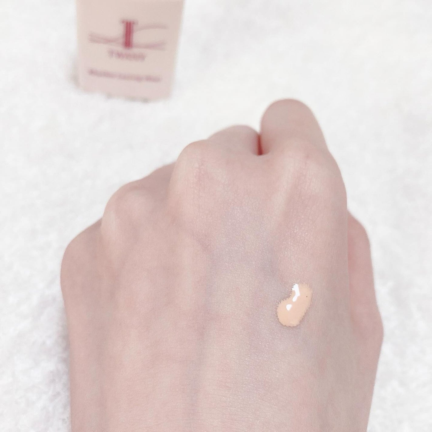 リズムラスティングウェア/TWANY/化粧下地を使ったクチコミ(3枚目)