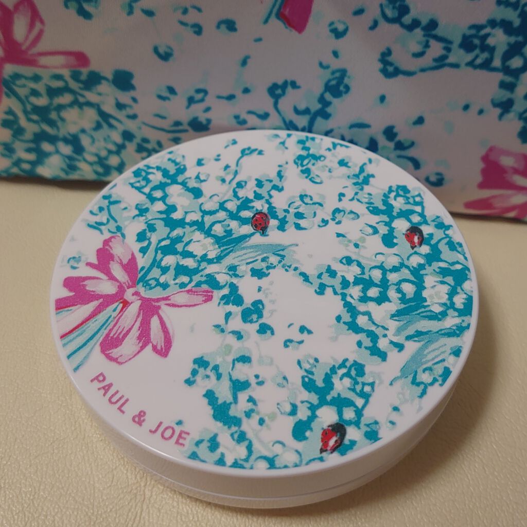 マット プレストパウダー/PAUL & JOE BEAUTE/プレストパウダーを使ったクチコミ(1枚目)