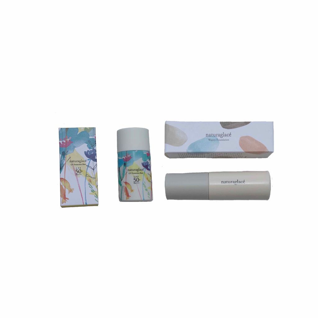 ウォータリーファンデーション N 02 ナチュラルベージュ/ナチュラグラッセ/リキッドファンデーションを使ったクチコミ（1枚目）