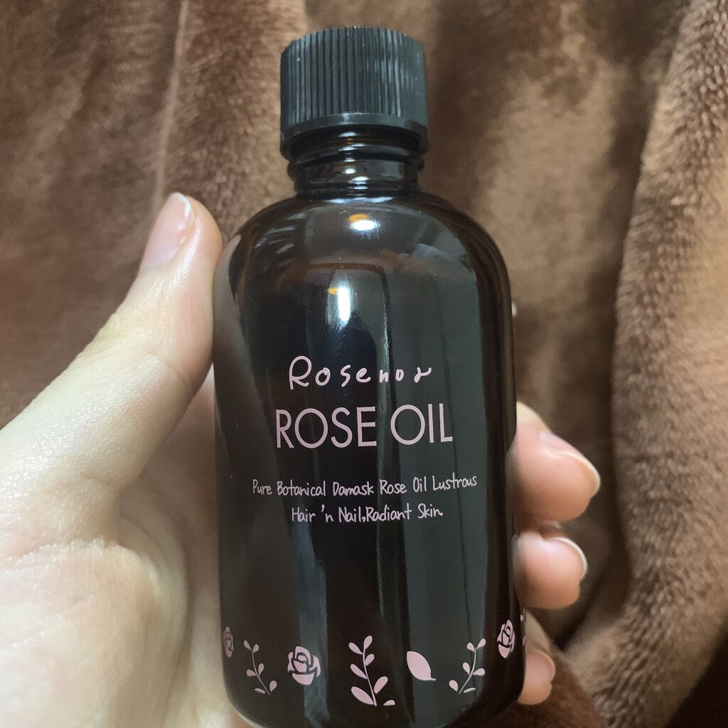 ロゼノア　ローズオイル/黒ばら本舗/ヘアオイルを使ったクチコミ（1枚目）