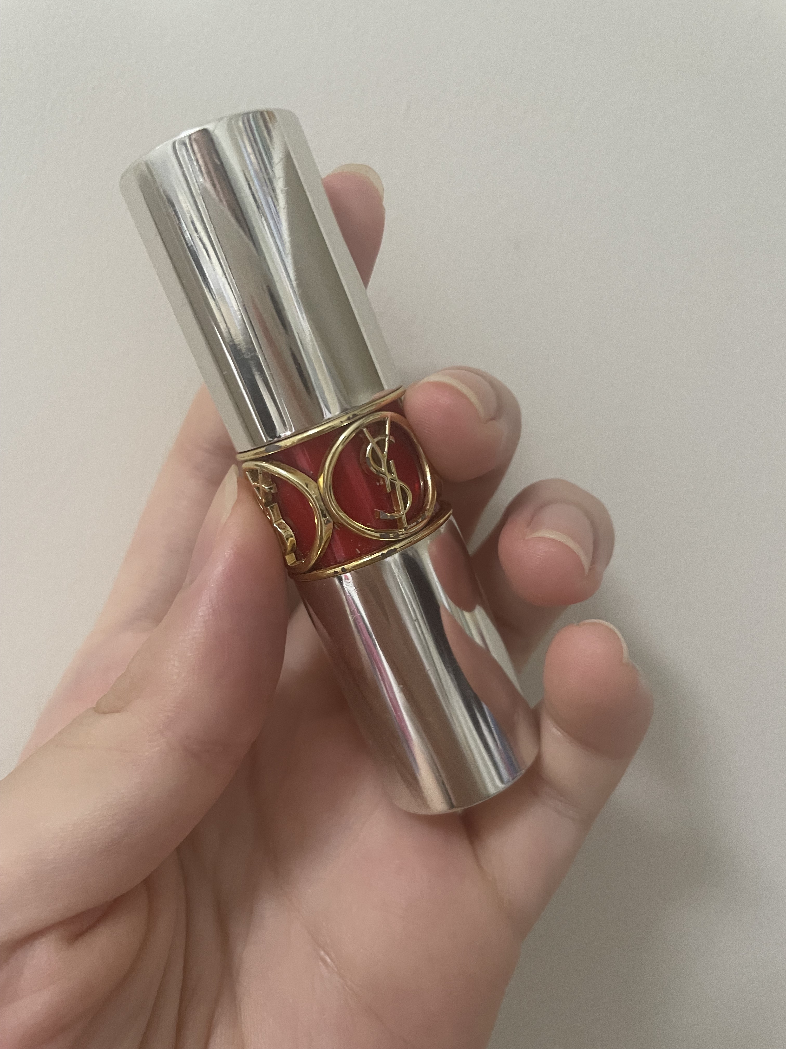 YSL ラブシャイン キャンディグレーズ No.6 バーガンディ テンプテーション/YVES SAINT LAURENT BEAUTE/口紅を使ったクチコミ（1枚目）