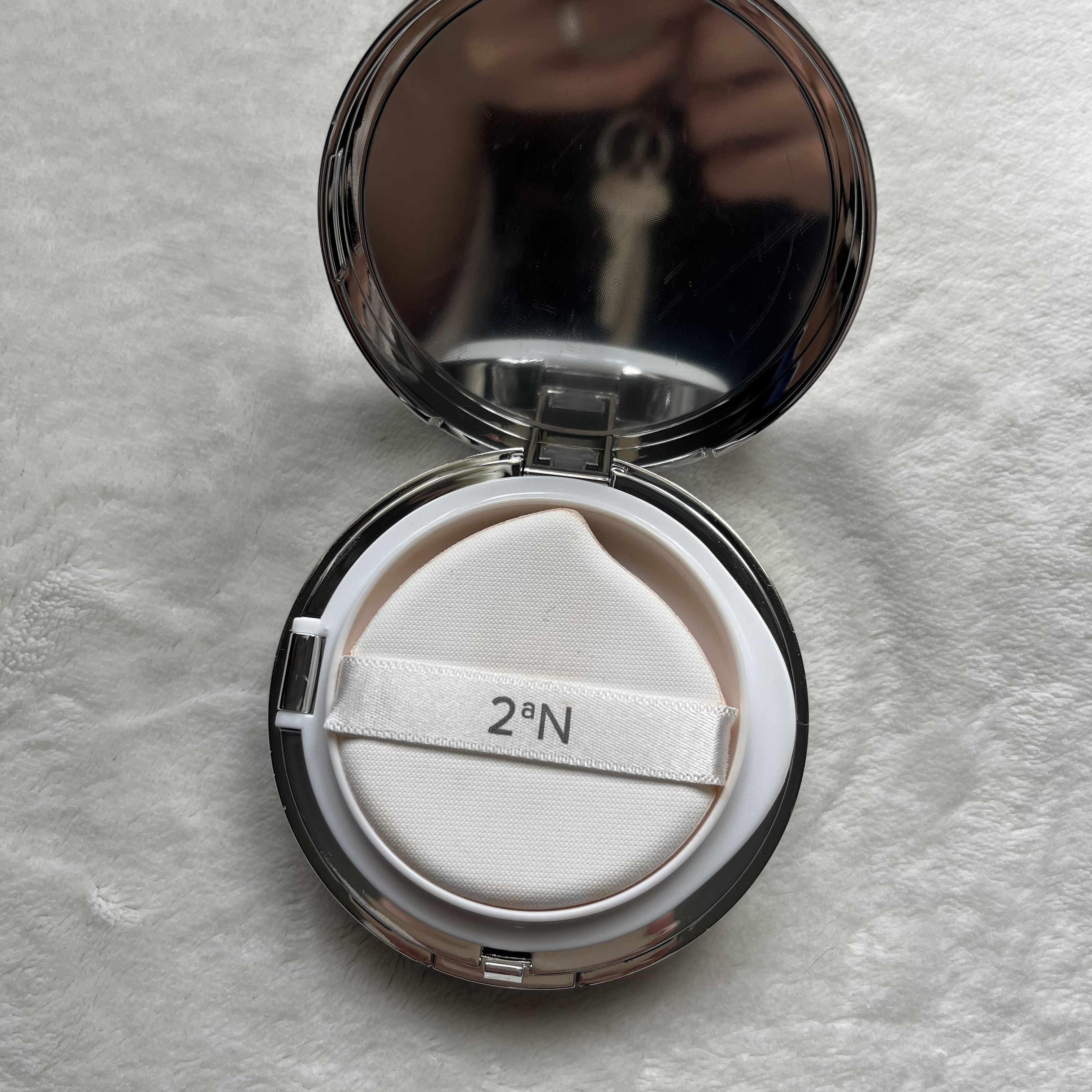 グリーミングテンションパクト 21 ライトベージュ 本体/2aN/クリーム・エマルジョンファンデーションを使ったクチコミ（2枚目）