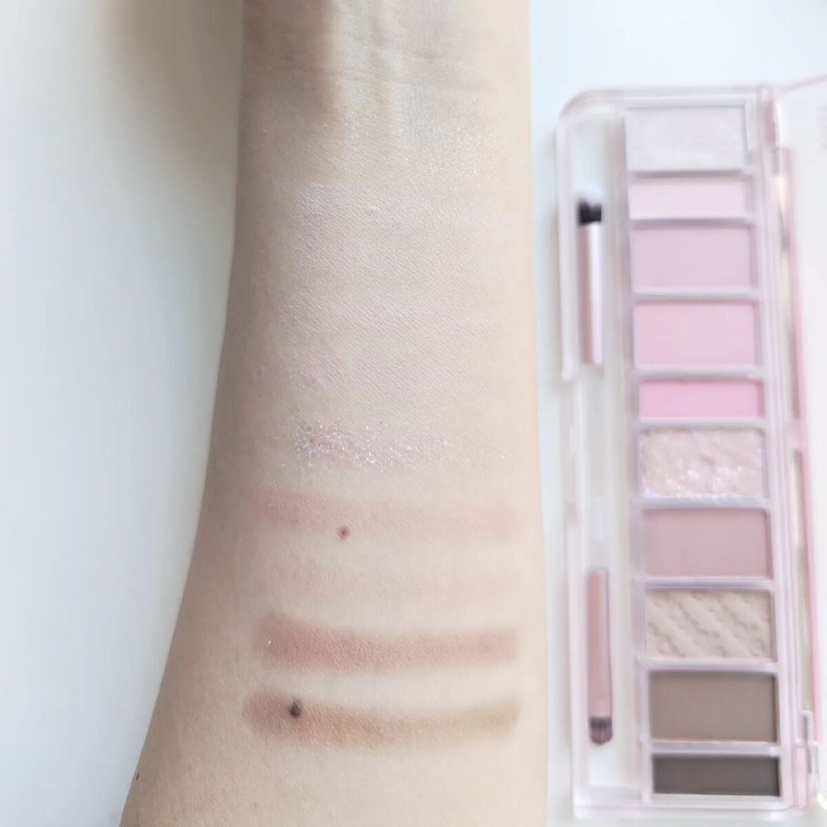 プレイカラー アイシャドウ/ETUDE/アイシャドウパレットを使ったクチコミ(4枚目)