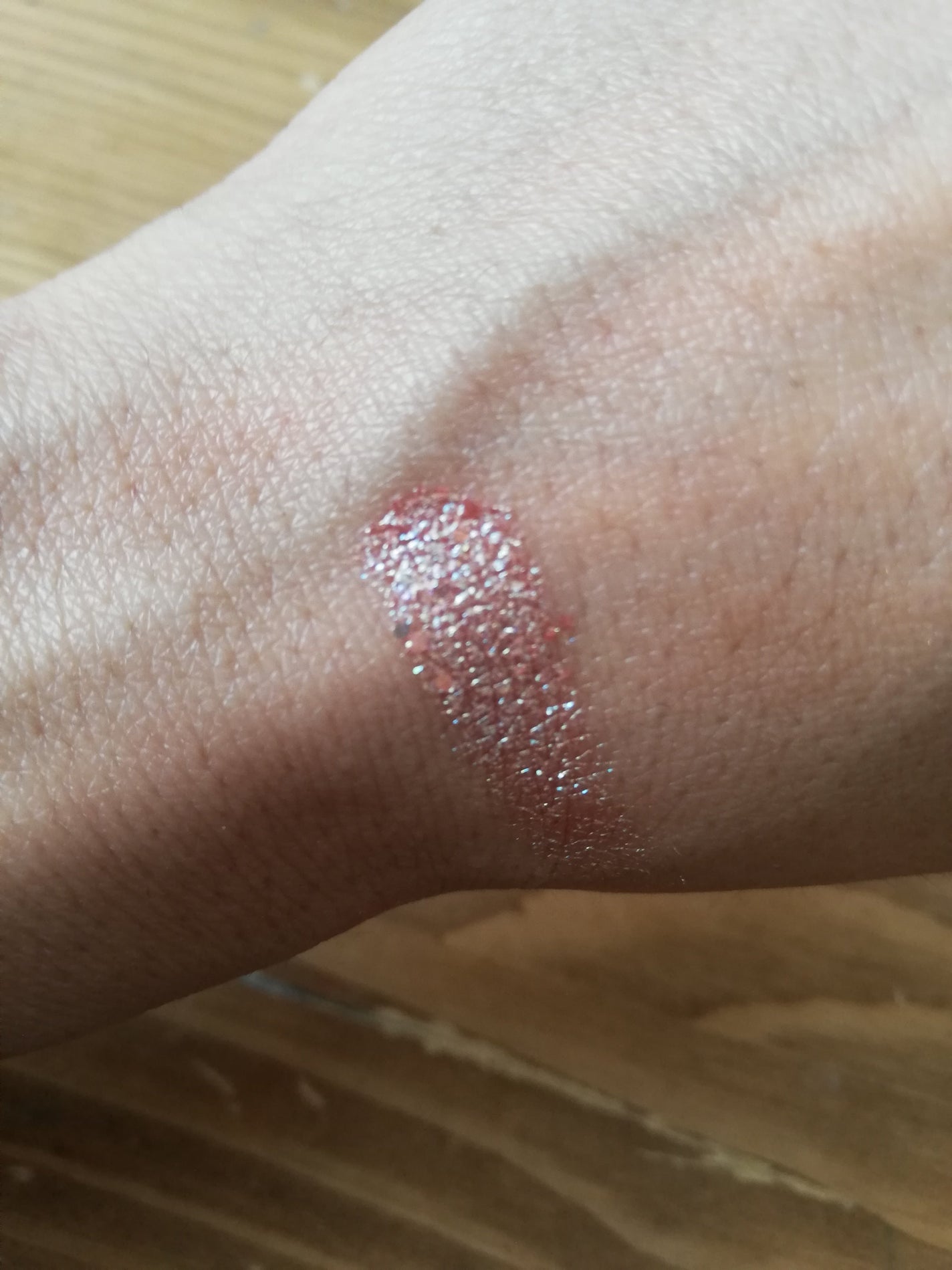 ミニライクアシャドウ/BLESSED MOON/単色アイシャドウを使ったクチコミ(2枚目)