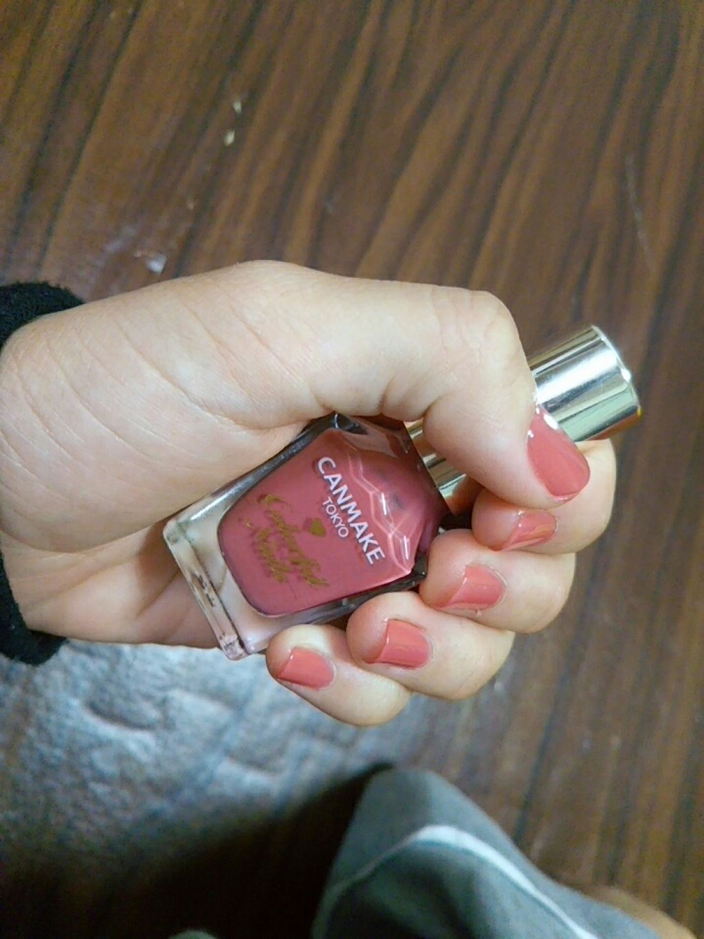 カラフルネイルズ キャンメイクの口コミ 初投稿です 私は中学生でオタクなので常に金 By 芋子 脂性肌 10代前半 Lips カラフルネイルズ キャンメイクの口コミ 初投稿です 私は中学生でオタクなので常に金 By 芋子 脂性肌 10代前半 Lips