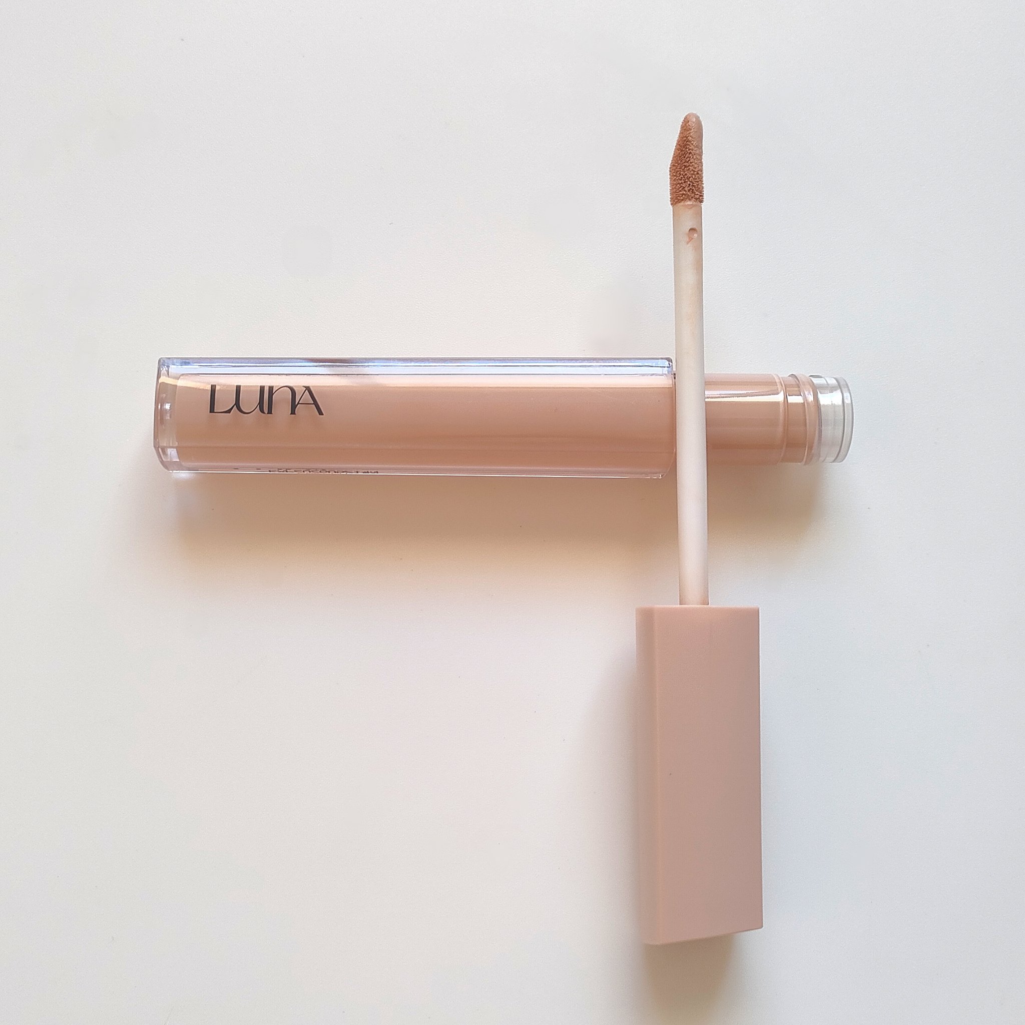 ロングラスティングチップコンシーラーフィックシングフィット/LUNA/リキッドコンシーラーを使ったクチコミ（3枚目）